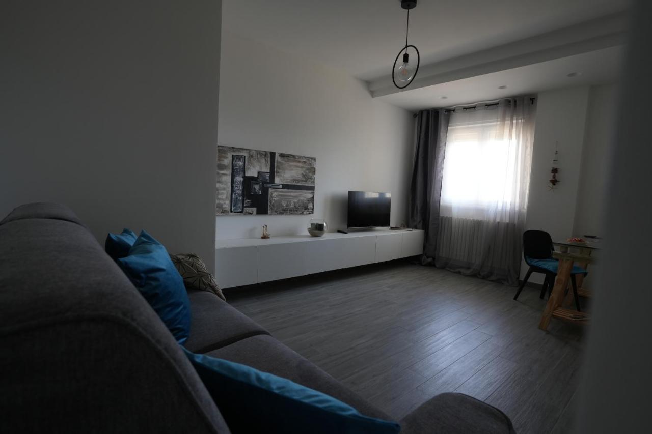 Veli Sul Mare Apartment Mola di Bari