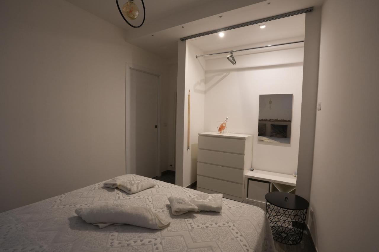 Veli Sul Mare Apartment *