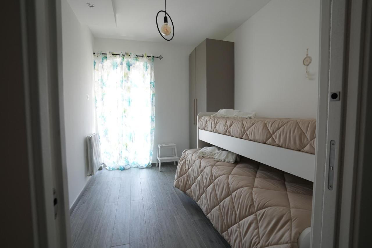 Veli Sul Mare Apartment *